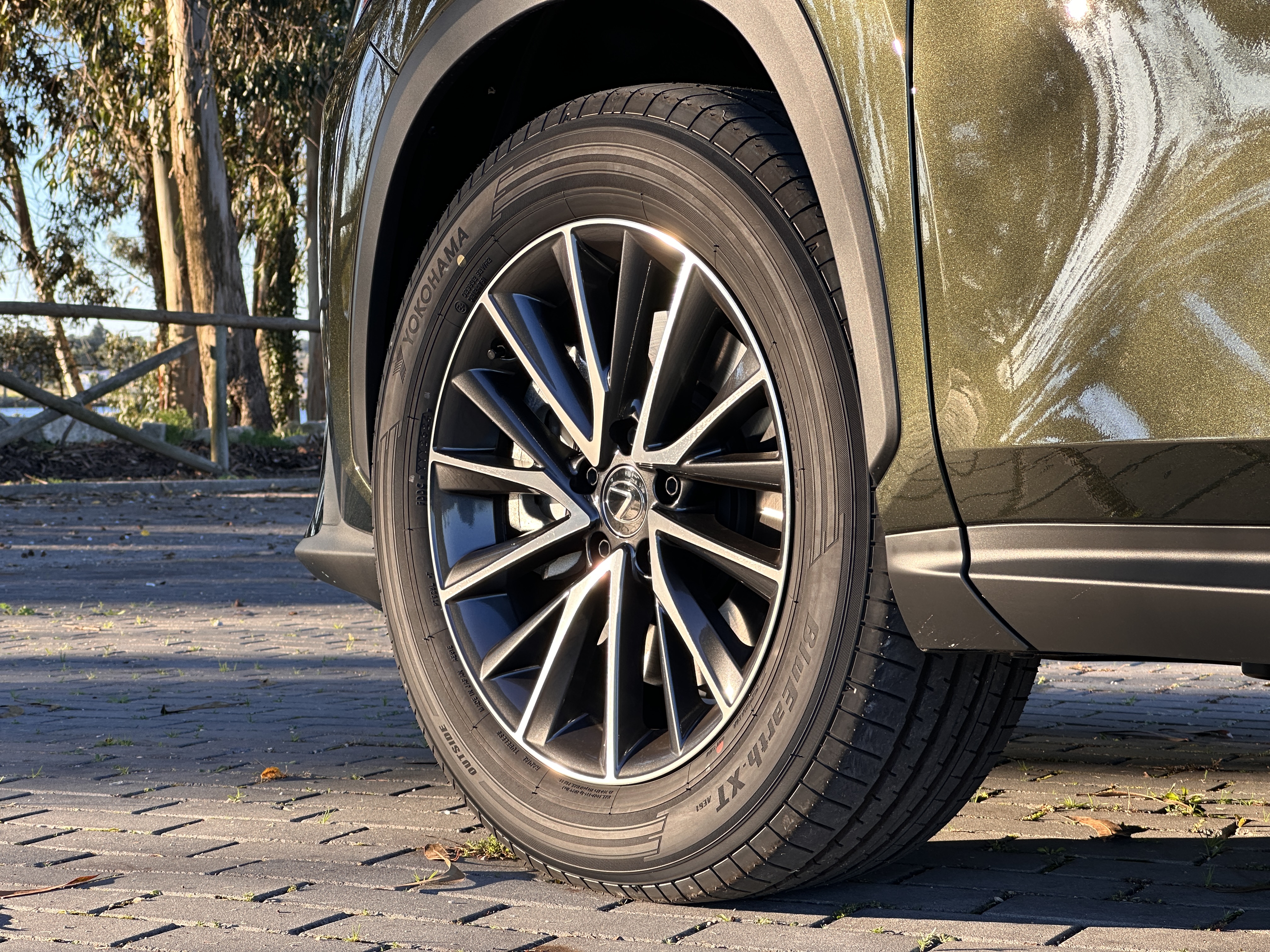 LEXUS NX 21-24 NX 450h+ Executive