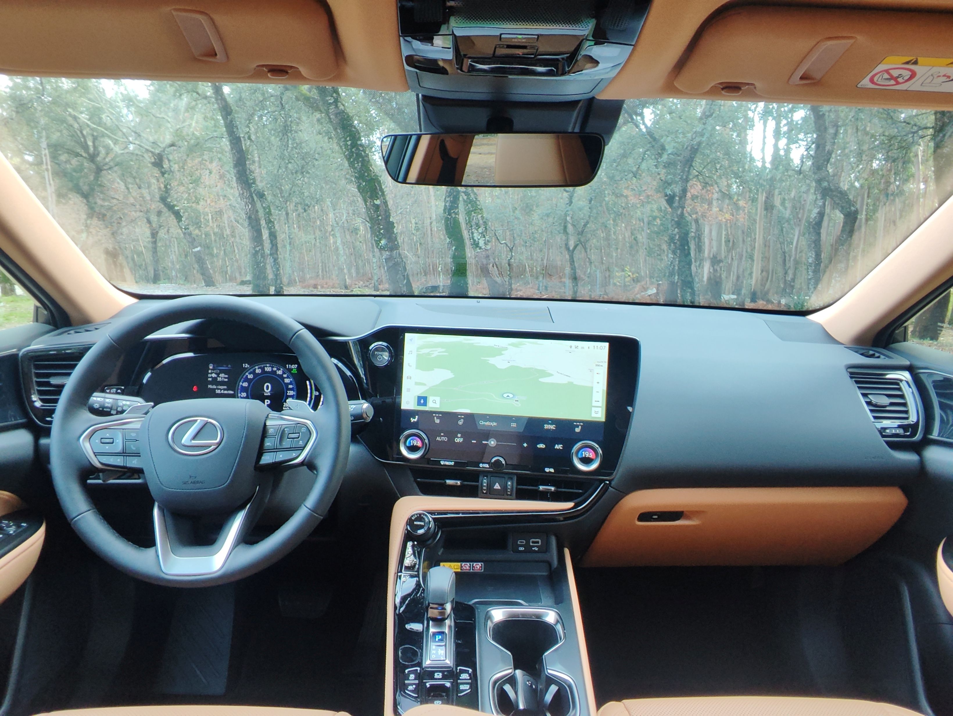 LEXUS NX 21-24 NX 450h+ Executive