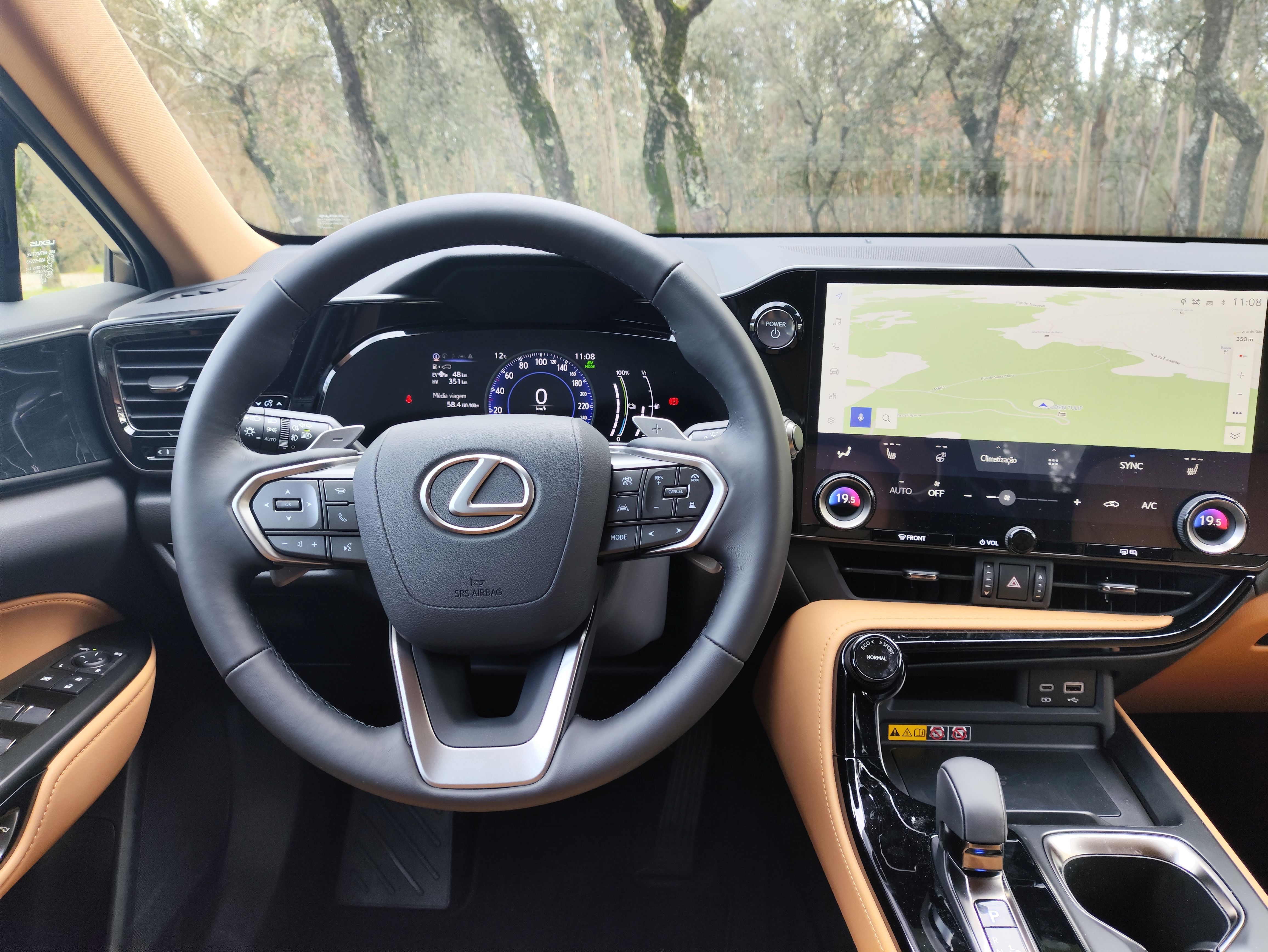 LEXUS NX 21-24 NX 450h+ Executive