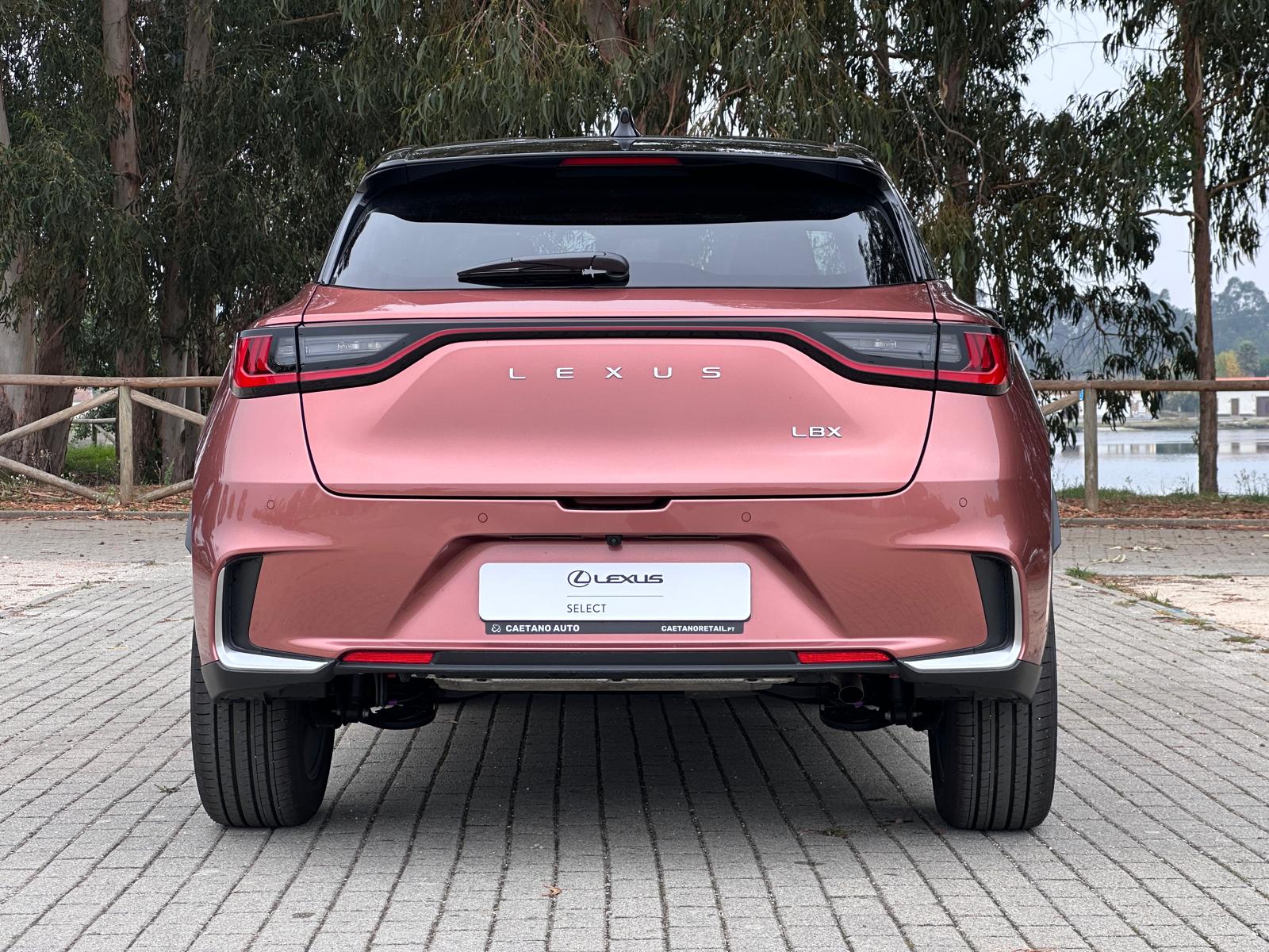 LEXUS LBX EMOTION