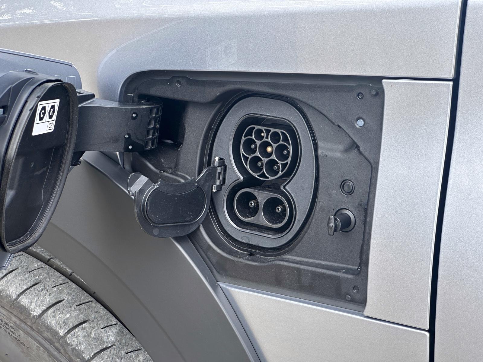 LEXUS RZ 300E RZ 300e Premium