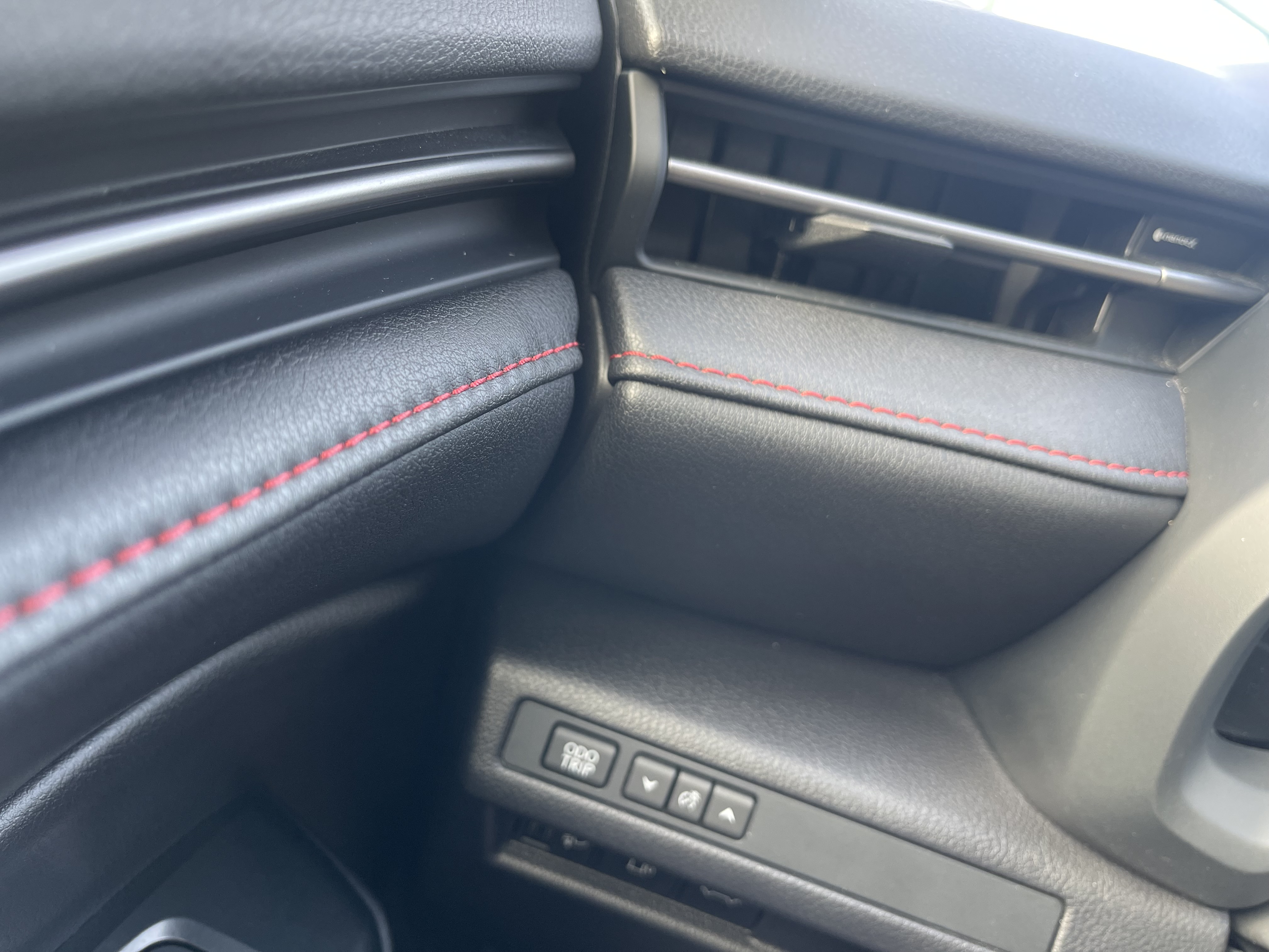 LEXUS LBX EMOTION