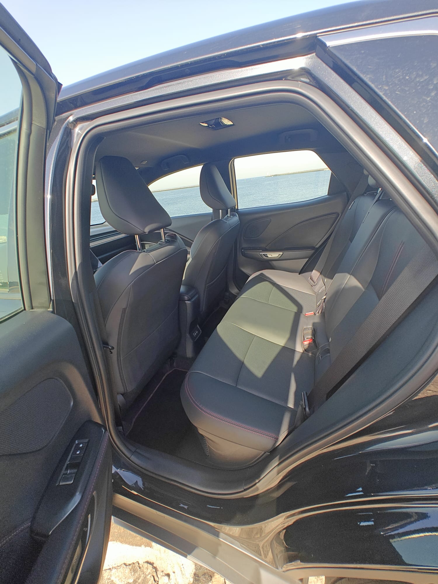 LEXUS LBX ELEGANT