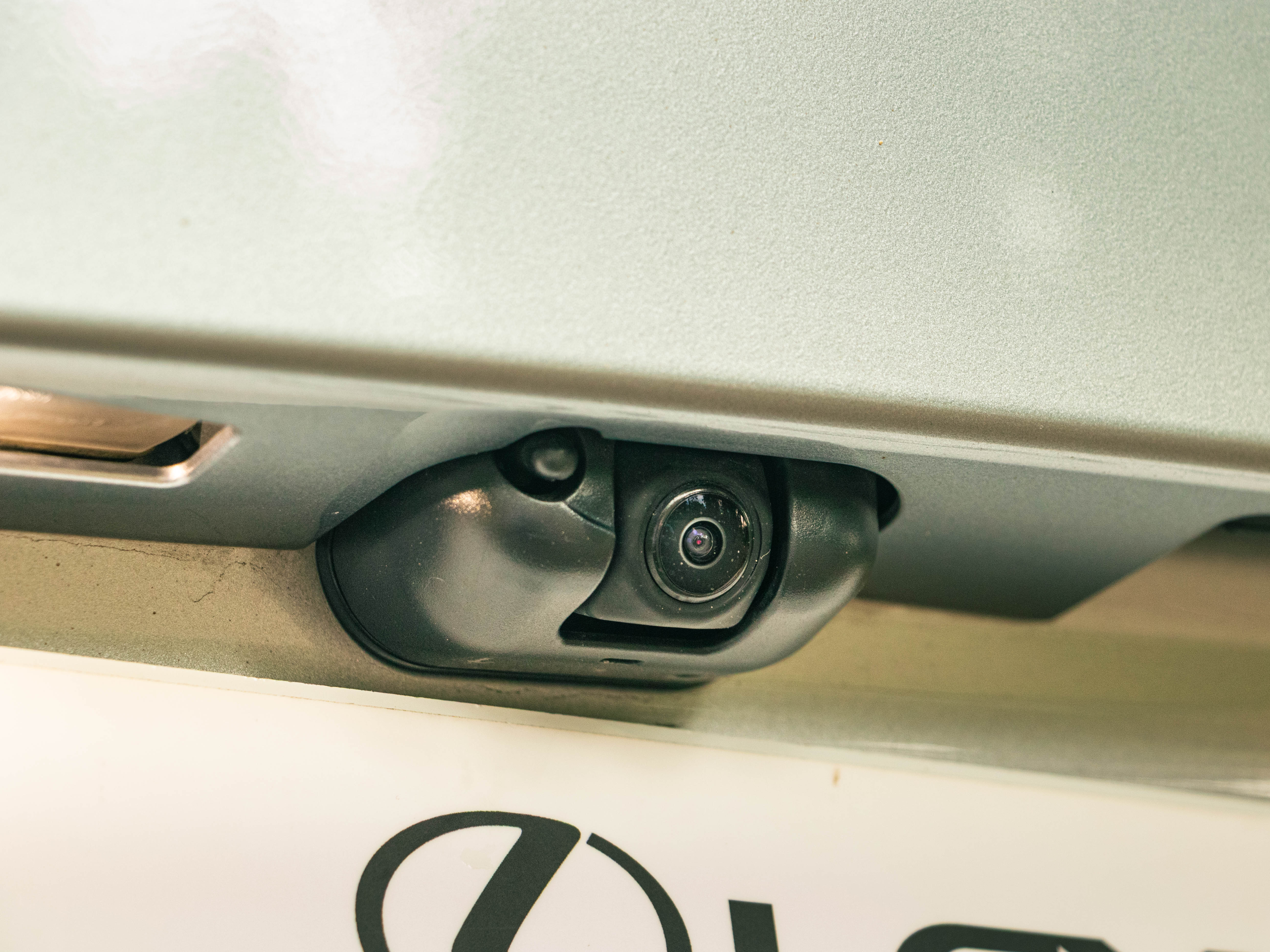 LEXUS RZ 300E RZ 300e Premium