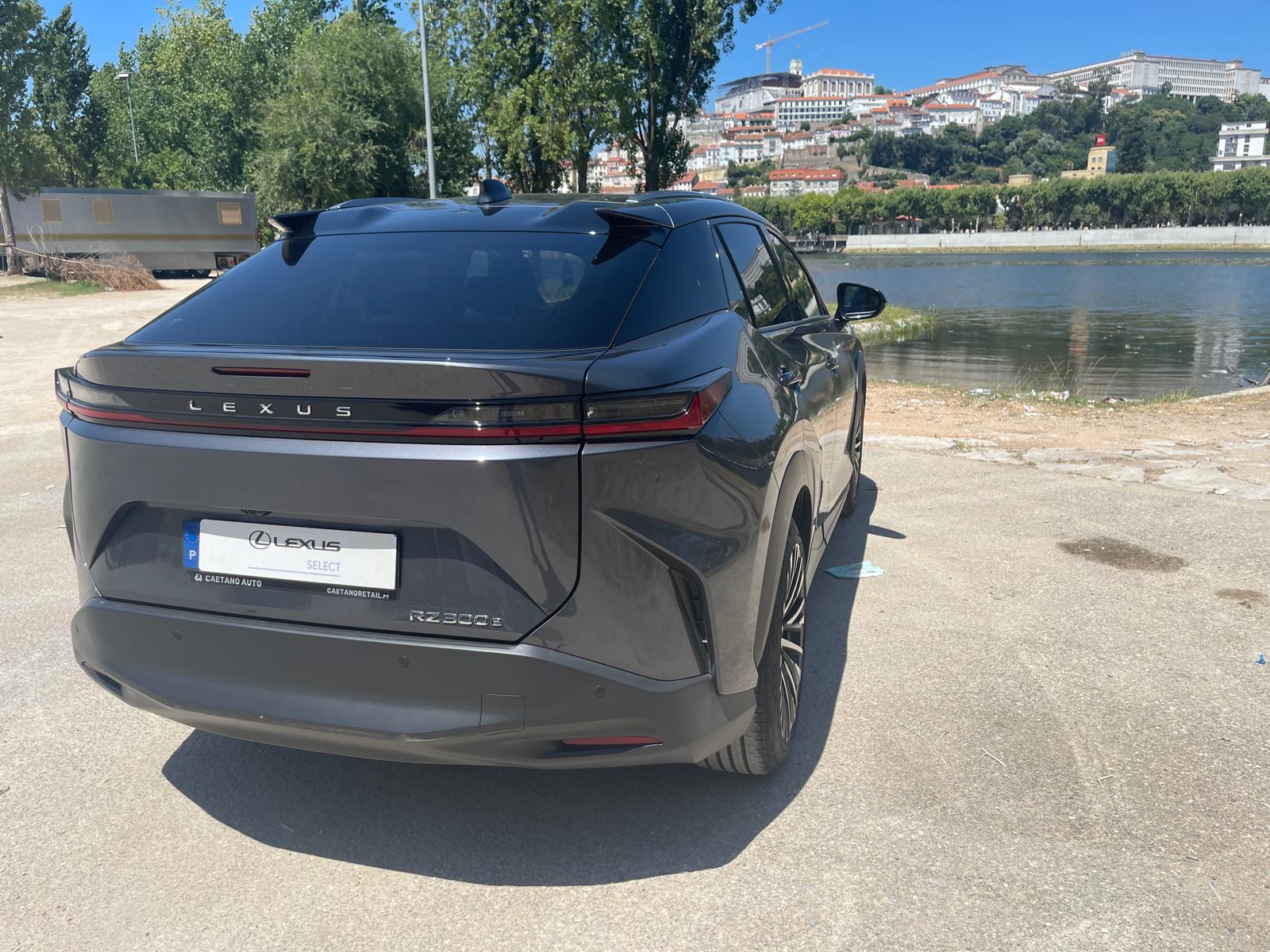 LEXUS RZ 300E RZ 300e Premium