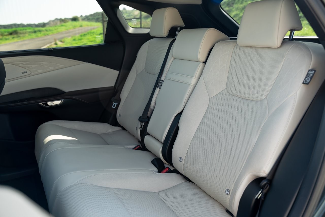 LEXUS RX 450H+ RX 450h+ Luxury