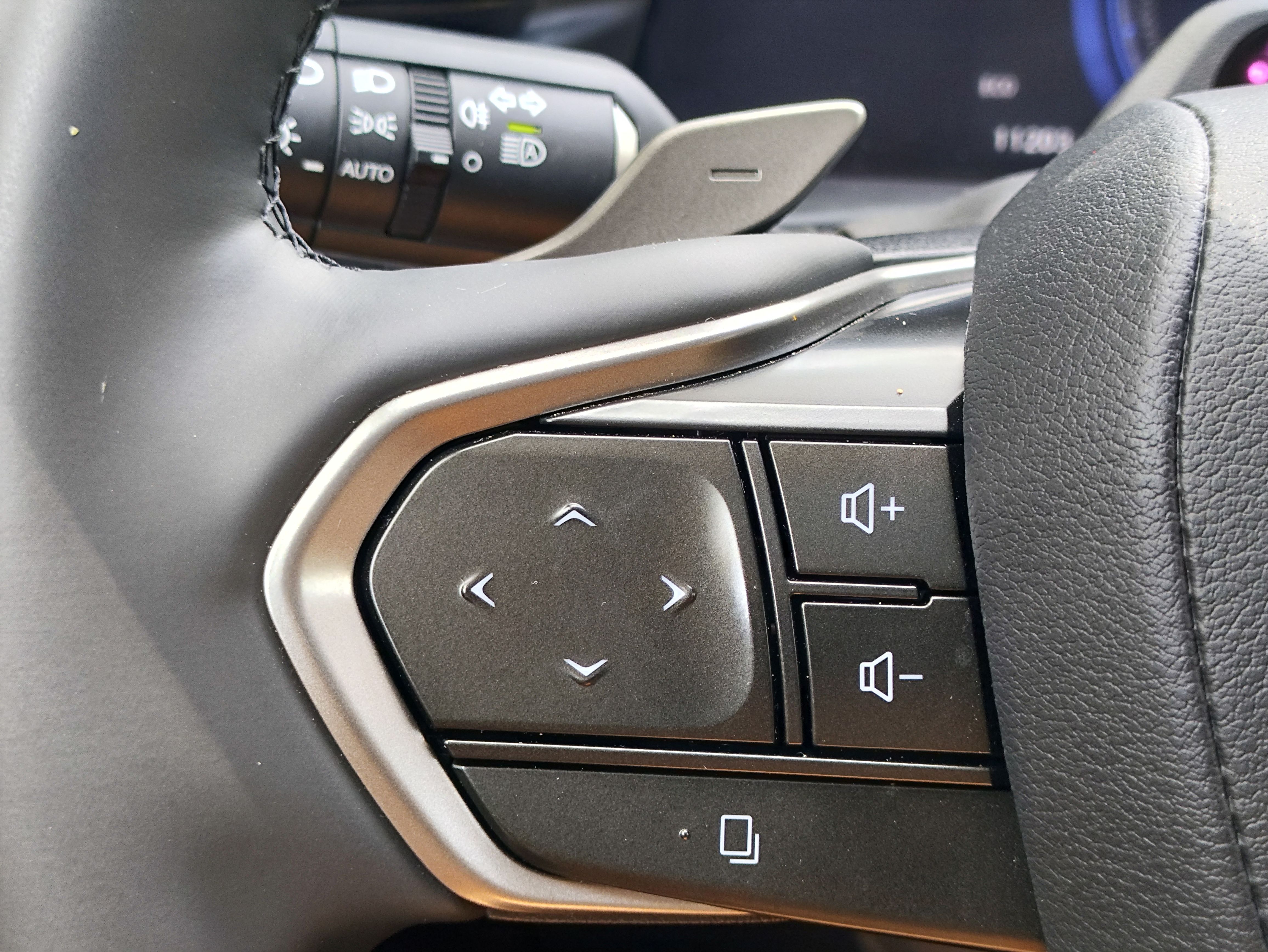LEXUS RZ 350E RZ 350e Luxury