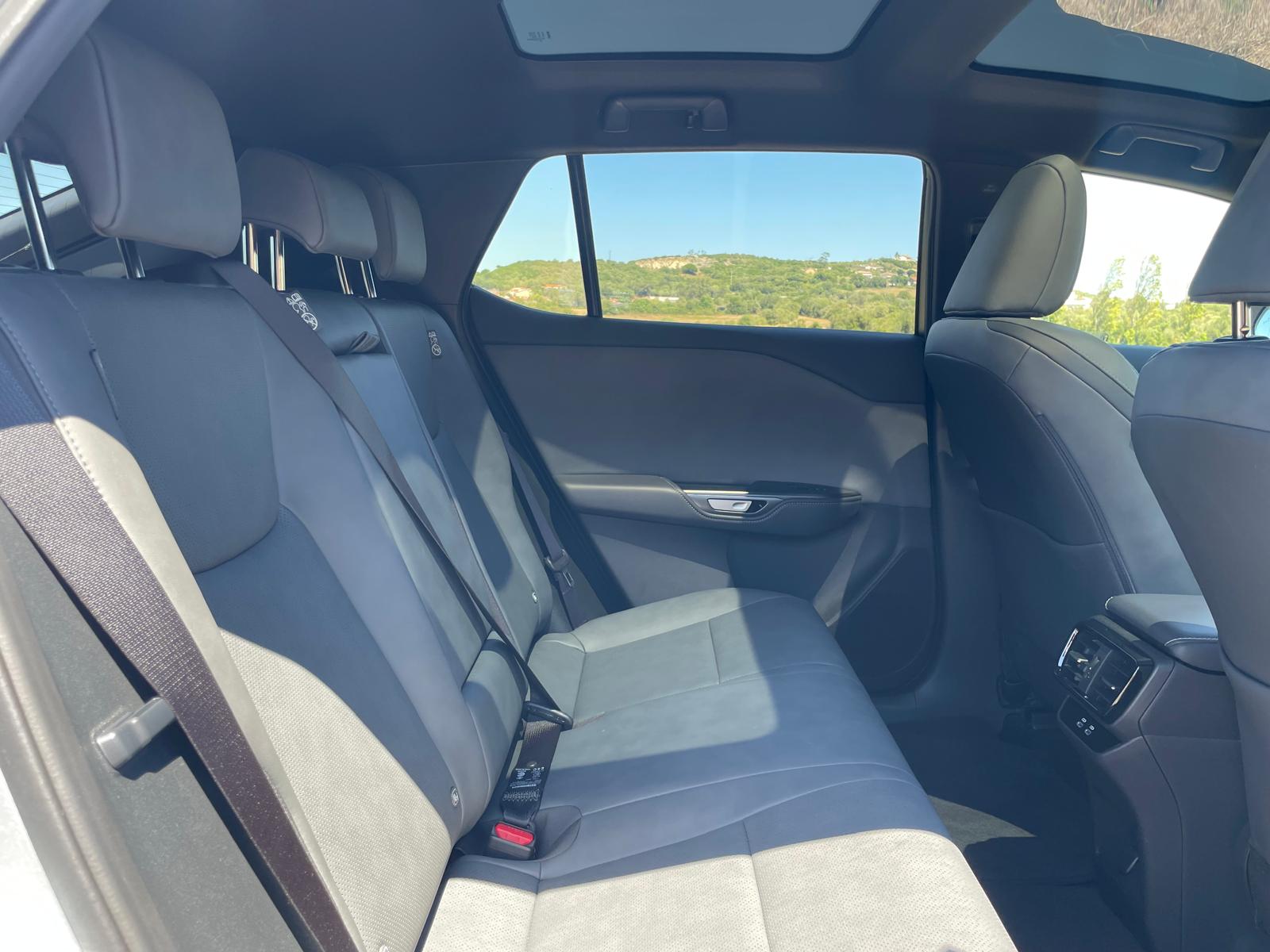 LEXUS RZ 350E RZ 350e Luxury
